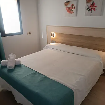 Apartament Turisticos Puerta De La Santa 2-1