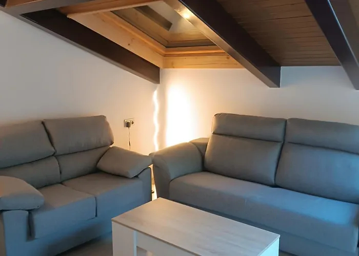 Turisticos Puerta De La Santa 2-1 * Ávila